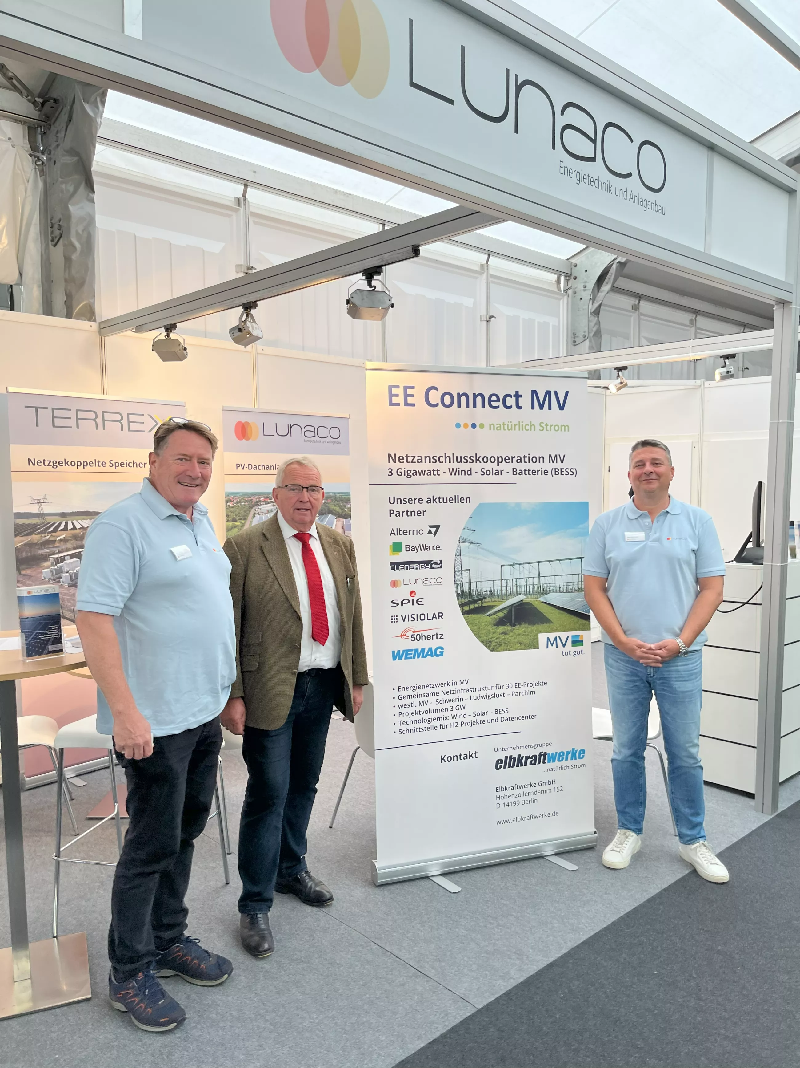 Landwirtschaftsminister Backhaus bei Vorstellung Kooperationsprojekt EE Connect MV am Lunaco-Messestand